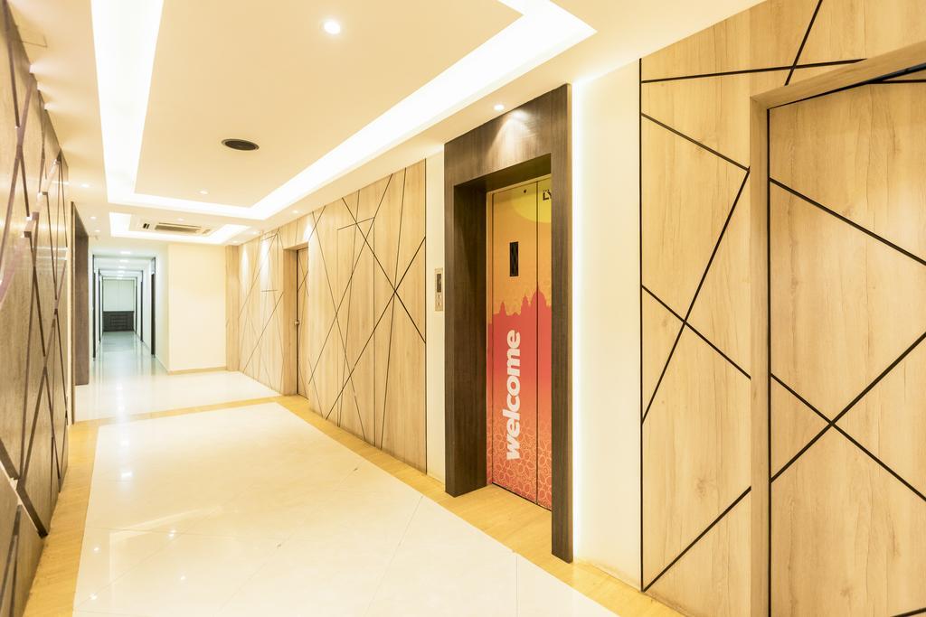Lynq-Cico Otel Kalküta Dış mekan fotoğraf
